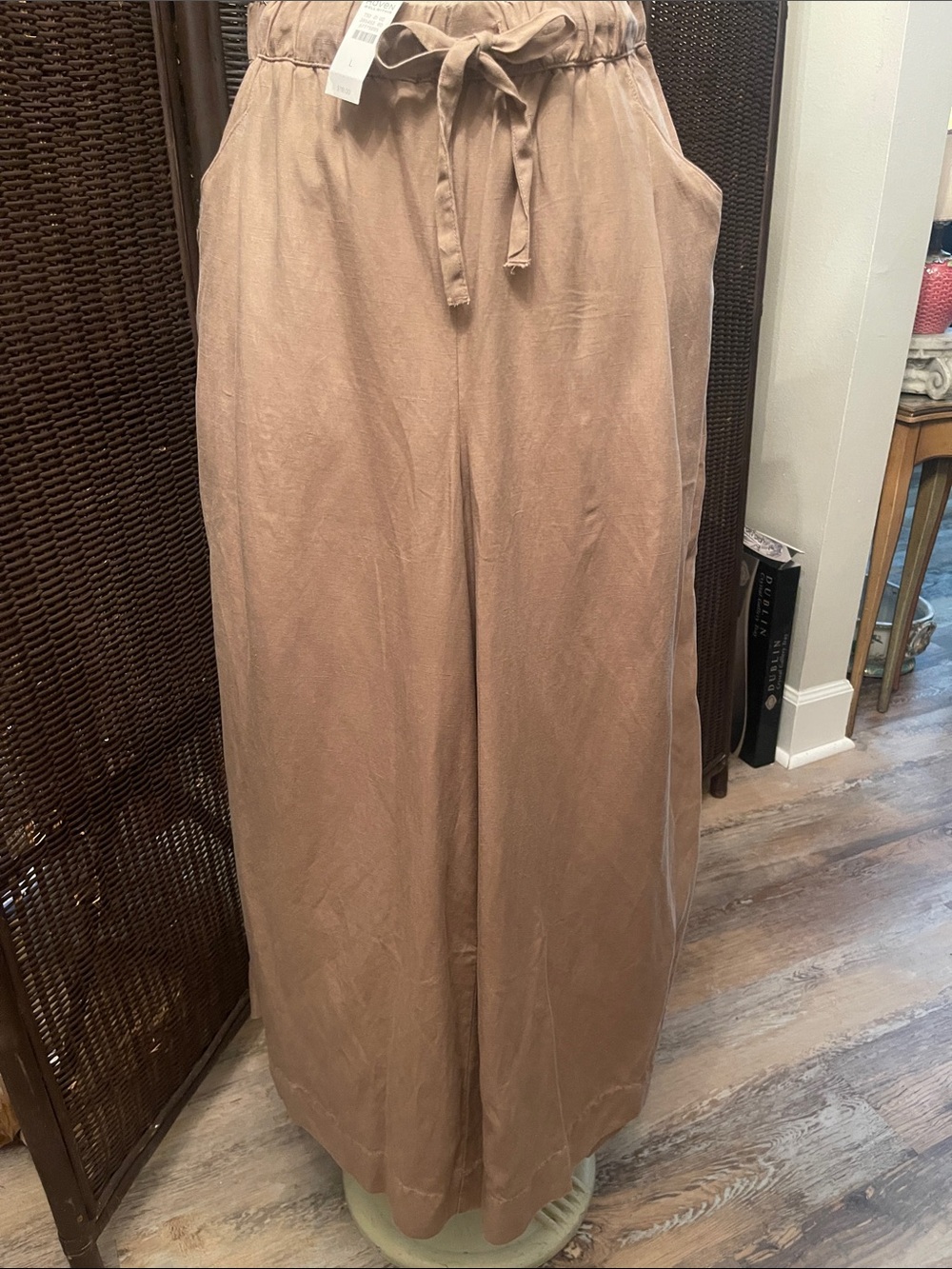 Wide-Leg Tie-Waist Women’s Pants in Taupe